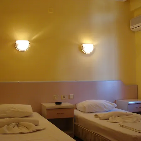 Apartahotel Gold River *