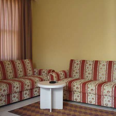Gold River Apartahotel *